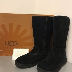 UGG Sumner Black Boots Sz 9